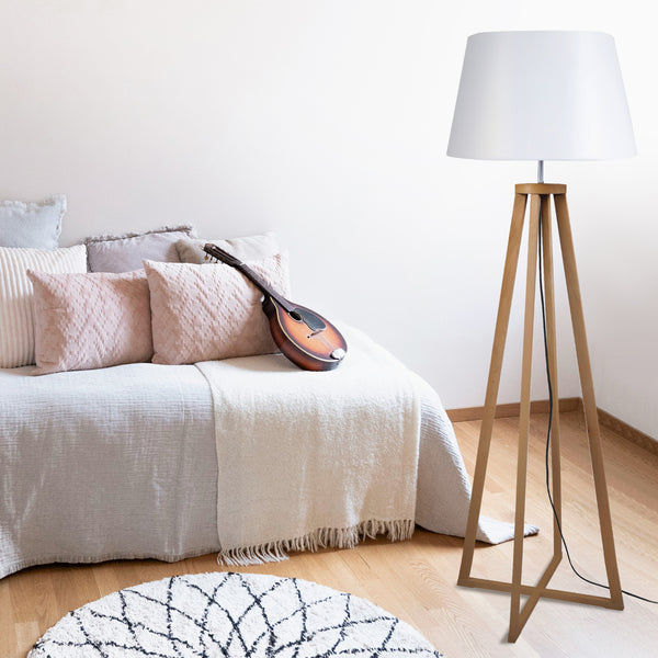<tc>Candeeiro Pé Alto SKARA  45cm - 1 Luz  </tc>