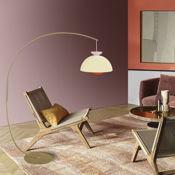 Lampadaire AGATA CURVE bois métal arc