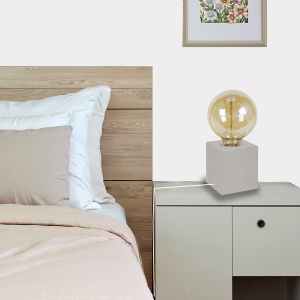Lámpara de mesa MADERA CUBO madera