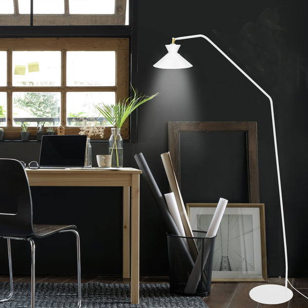 <tc>Candeeiro Pé Alto LEEDS  88cm - 1 Luz</tc>